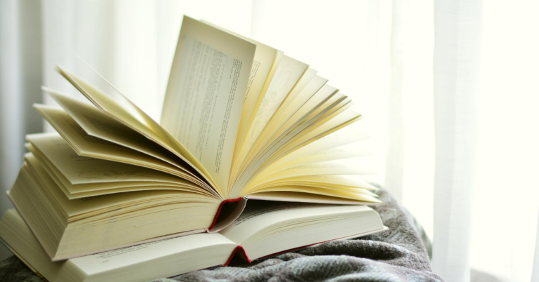 Which Mystery Should You Read Next, Based on Your Zodiac Sign? Featured Image